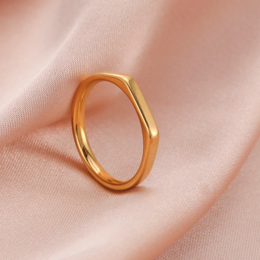 Fashion Simple Couple Ring for Women Men Minimalist Gold Color Finger Ring Love Couple Wedding Engagement Gift Jewelry